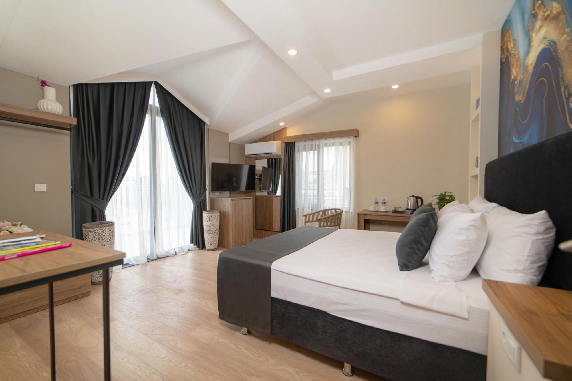 Deniz Boutique Hotel Antalya Exterior photo