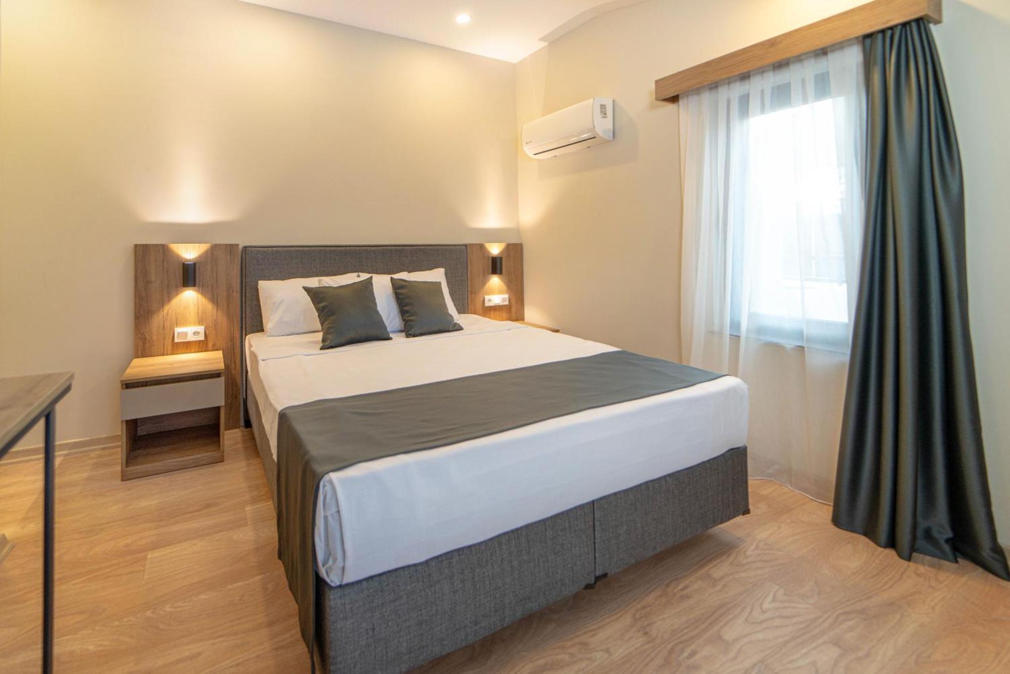 Deniz Boutique Hotel Antalya Exterior photo